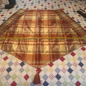 Chris madden set of 5 wales silk valance’s